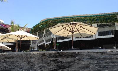 Café terrace with flexible PVC - EXTRUFLEX