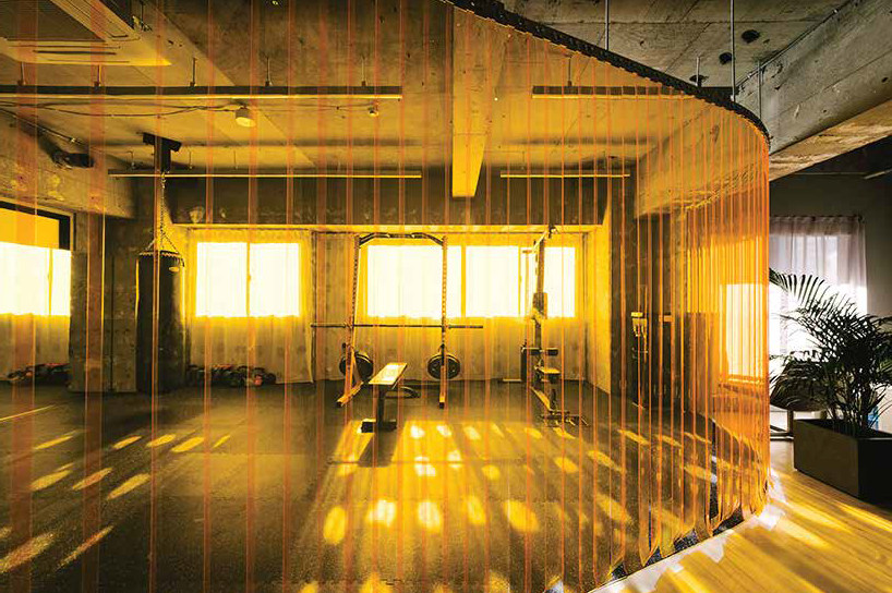 Transparent colour sport