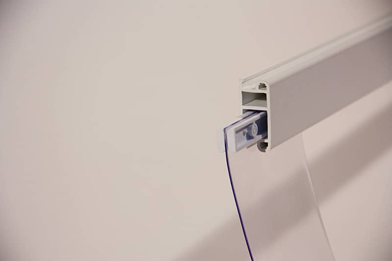 Cool strip hanging system - EXTRUFLEX