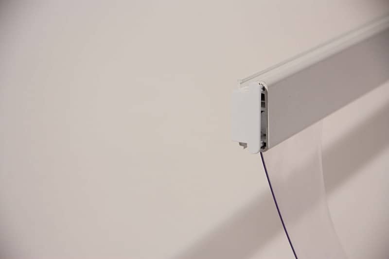 Cool strip hanging system - EXTRUFLEX